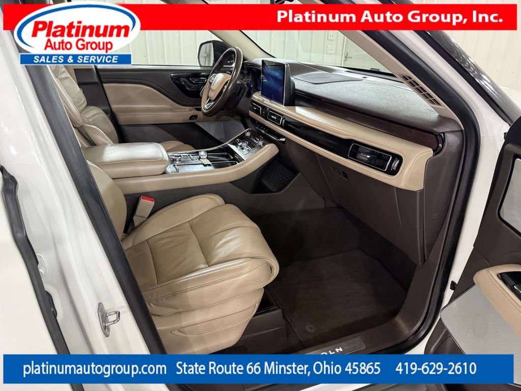 Used 2020 Lincoln Aviator Reserve w/ Equipment Group 202A AWD/4WD image 40
