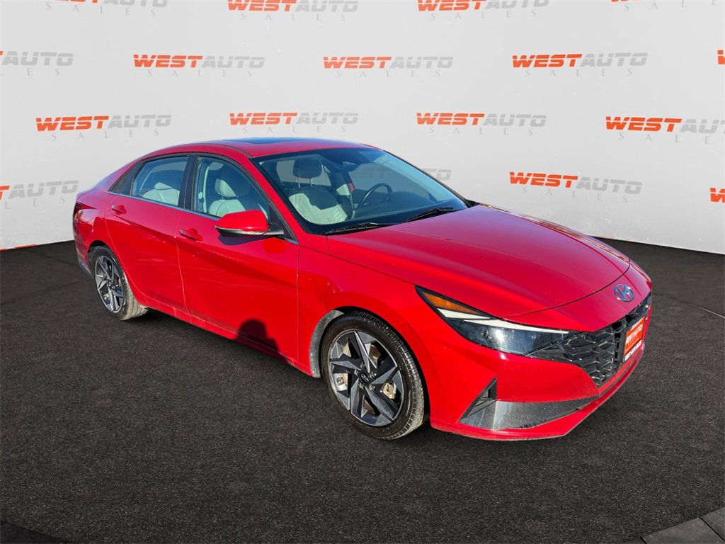 Used 2023 Hyundai Elantra Limited image 7