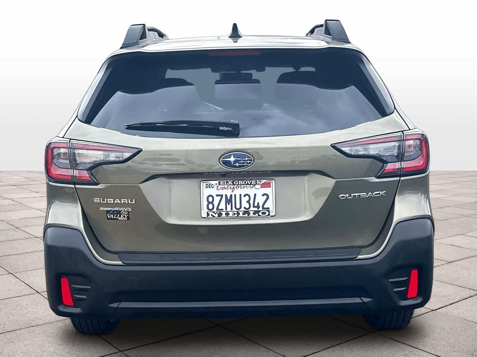Used 2021 Subaru Outback Premium AWD/4WD image 8