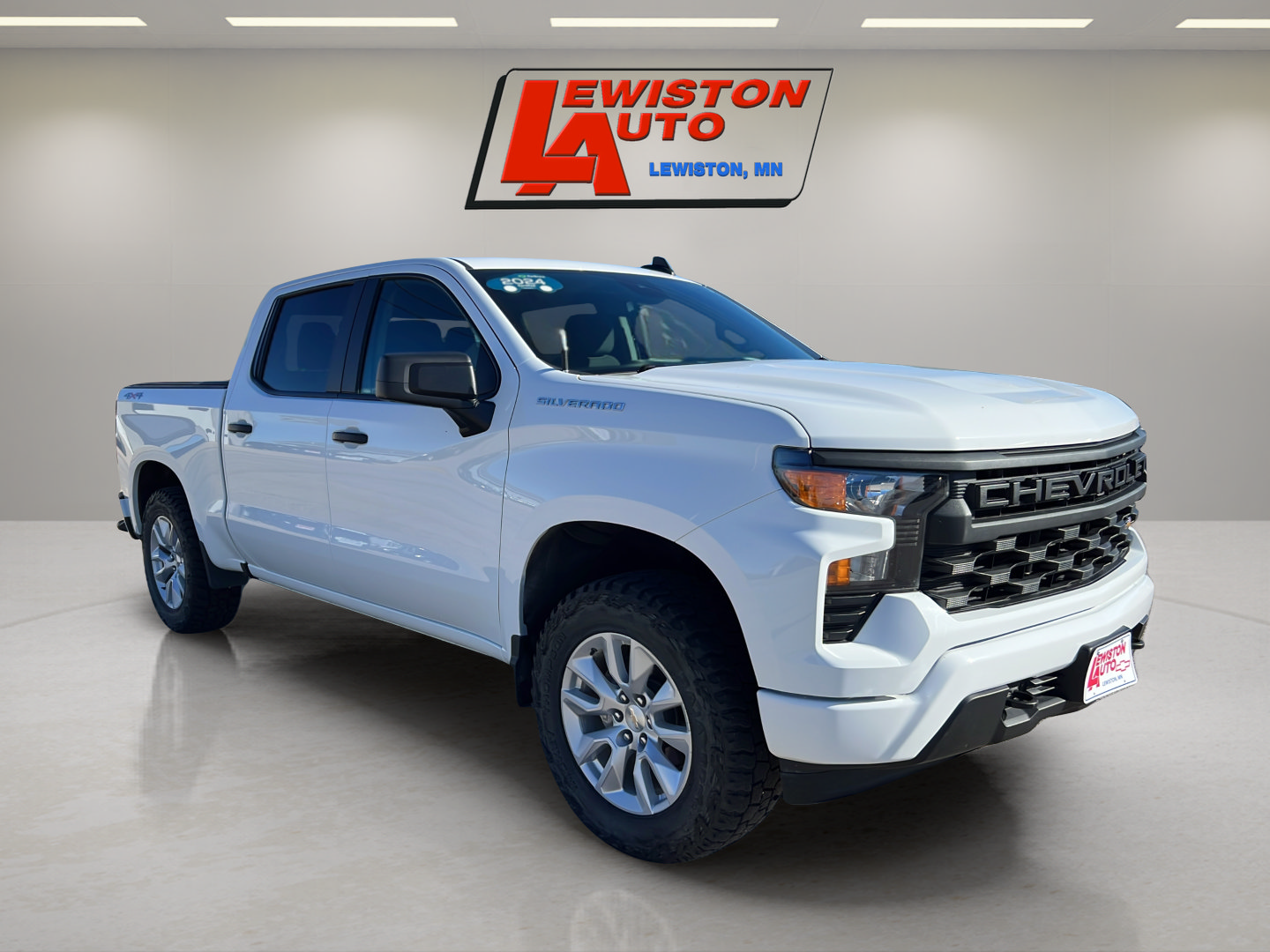 Certified 2024 Chevrolet Silverado 1500 Custom AWD/4WD image 14