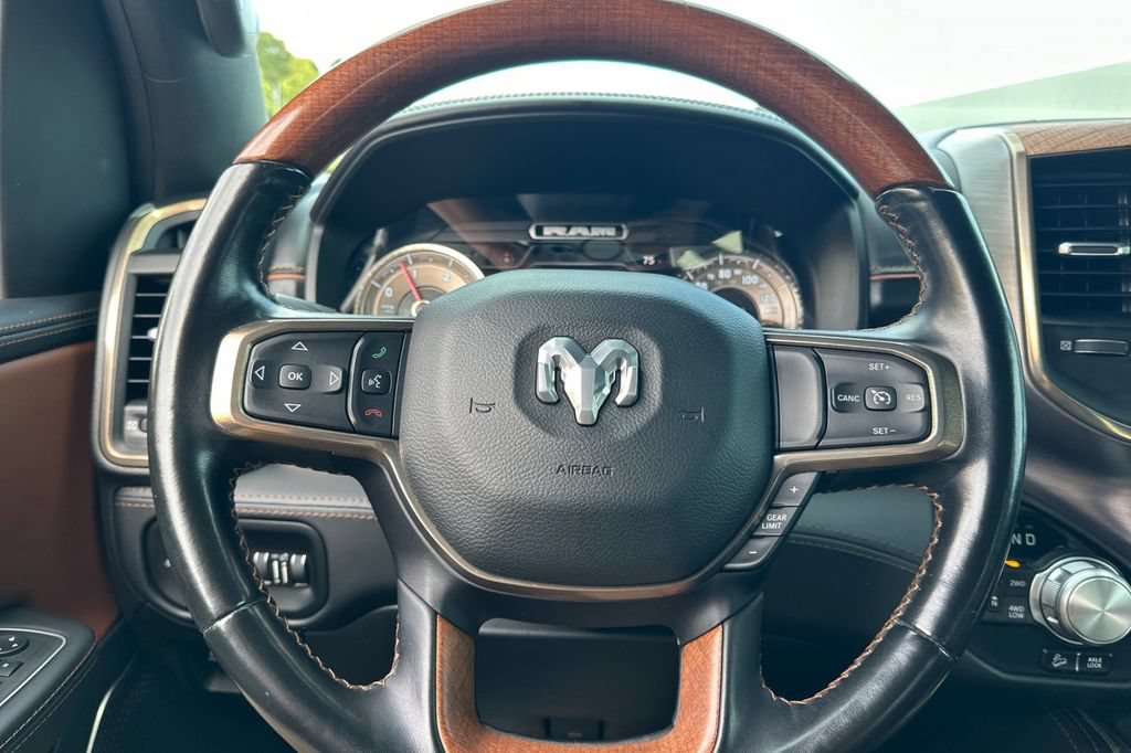 Used 2022 RAM 1500 Longhorn AWD/4WD image 25