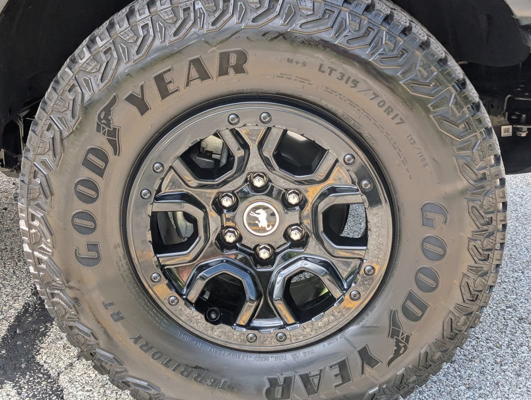 Used 2025 Ford Bronco Badlands AWD/4WD image 20