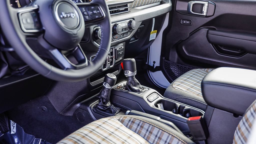 New 2026 Jeep Wrangler Unlimited Sport AWD/4WD image 24