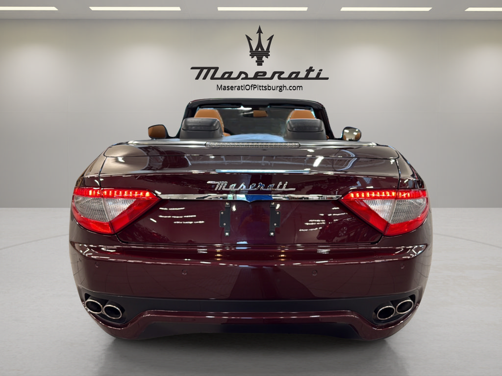 Used 2015 Maserati GranTurismo Convertible RWD image 7