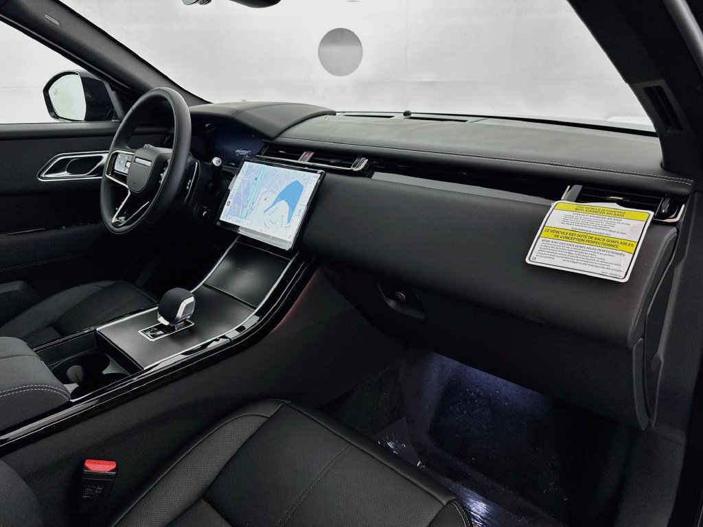New 2026 Land Rover Range Rover Velar Belgravia AWD/4WD image 30
