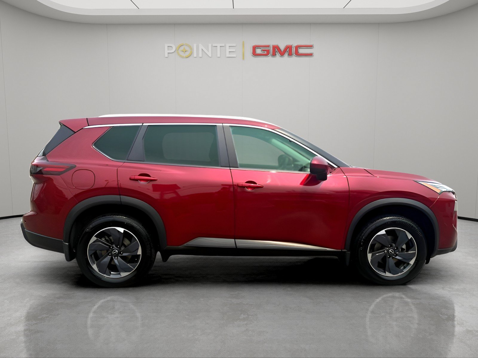 Used 2024 Nissan Rogue SV w/ SV Premium Package AWD/4WD image 6