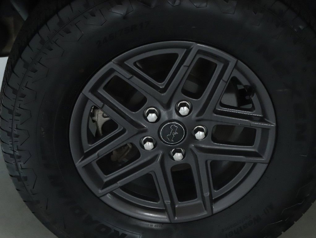 Used 2025 Jeep Wrangler Sport S image 12