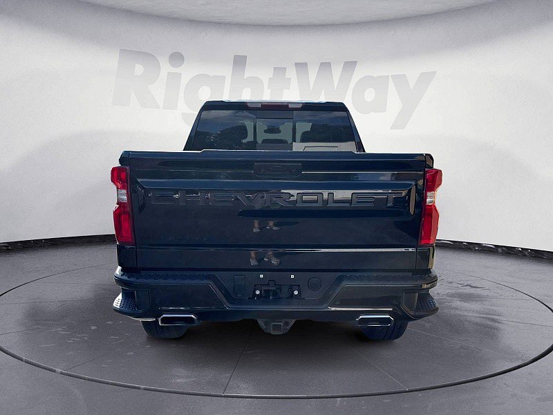 Used 2024 Chevrolet Silverado 1500 LT Trail Boss w/ LT Trail Boss Premium Package AWD/4WD image 4