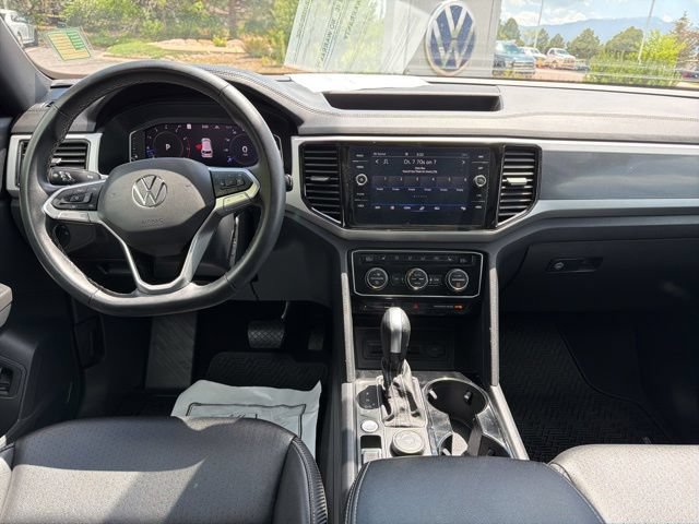 Used 2022 Volkswagen Atlas Cross Sport SEL AWD/4WD image 17