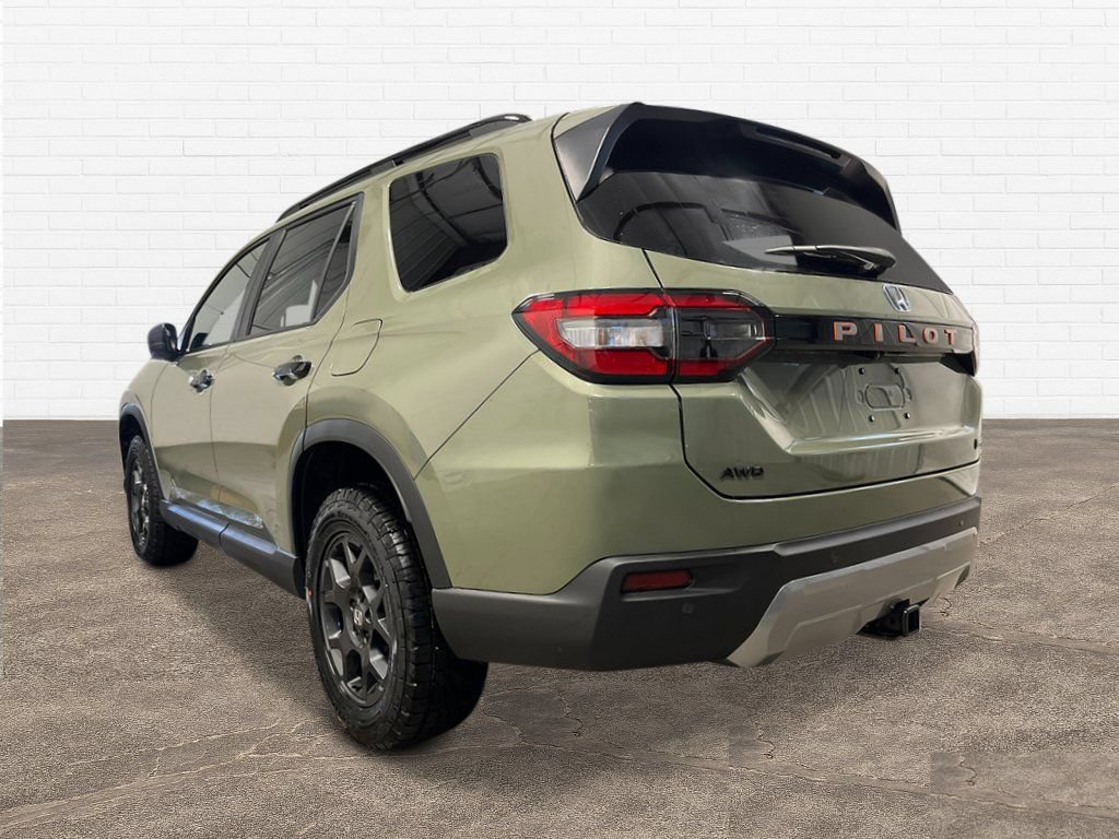 New 2026 Honda Pilot TrailSport image 4
