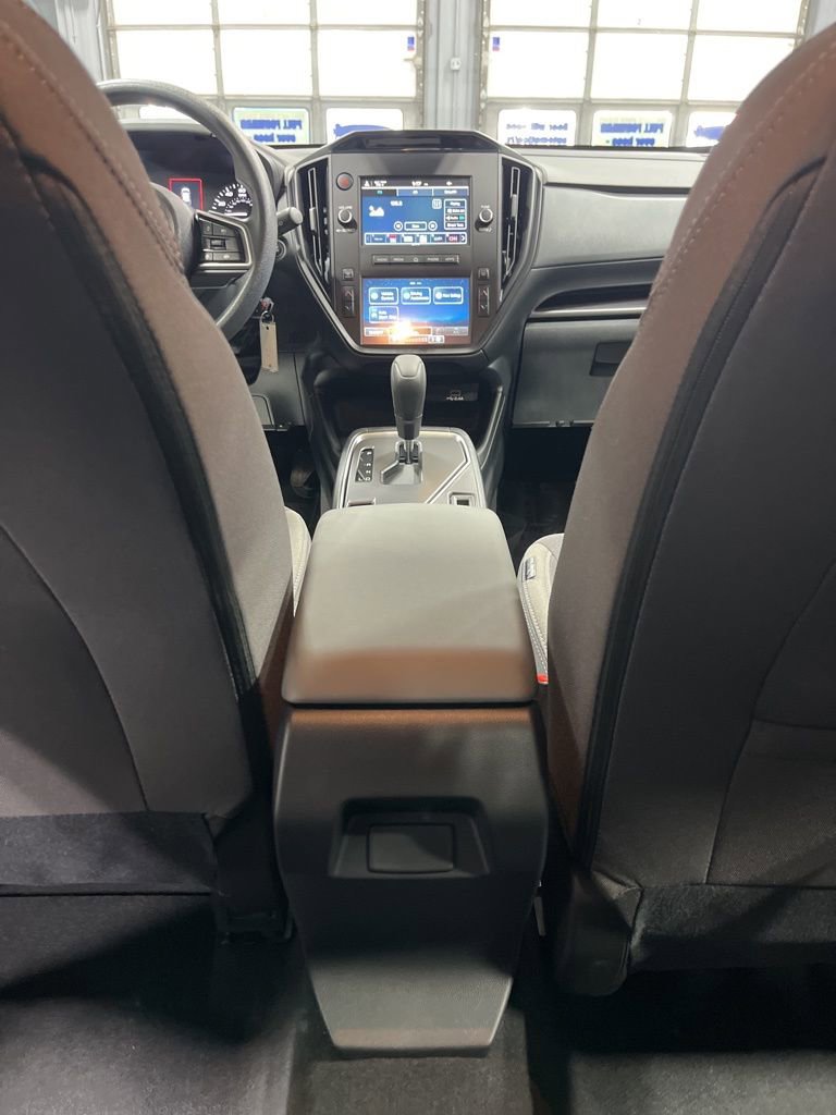 Certified 2025 Subaru Impreza 2.0i image 36
