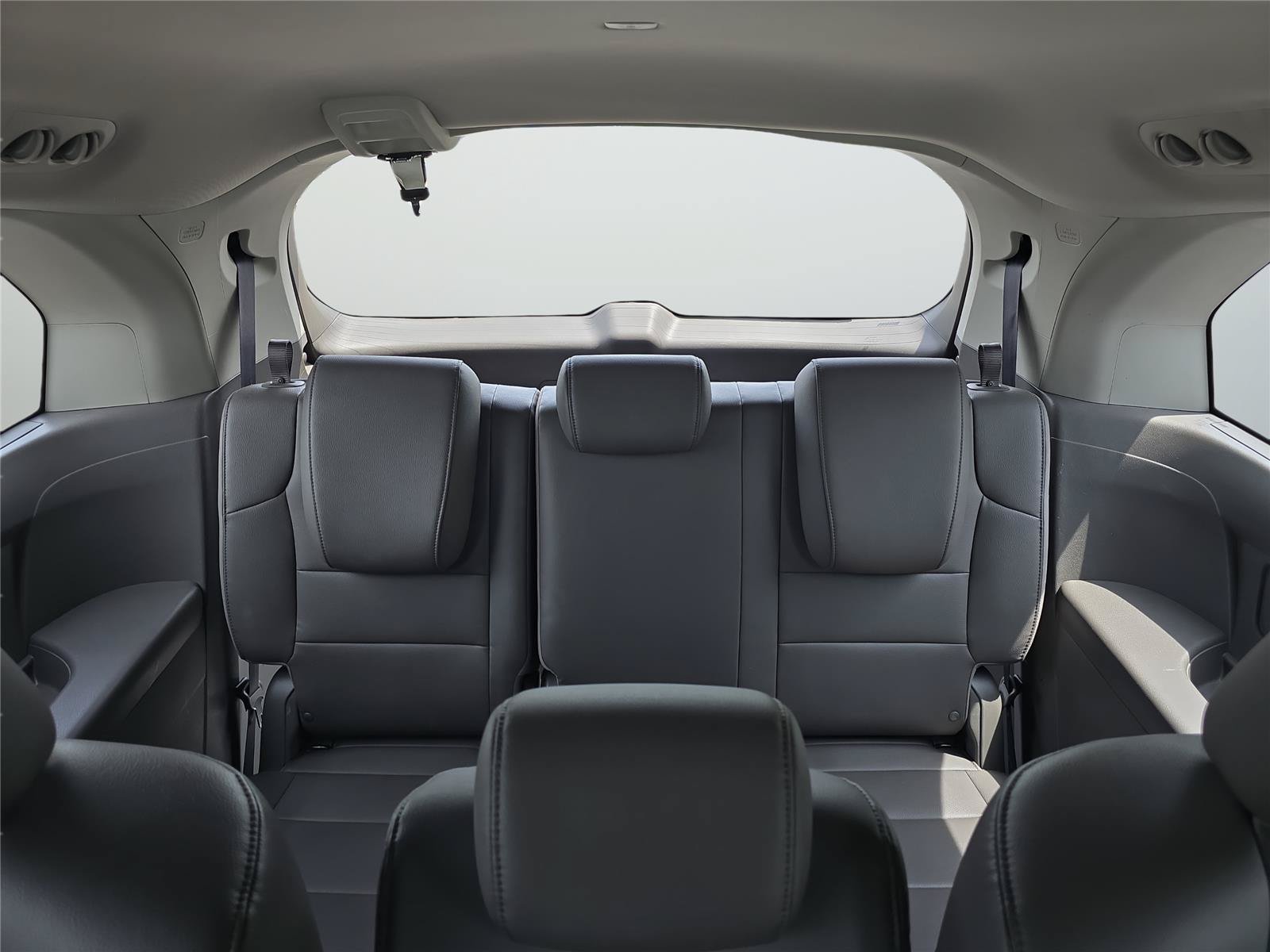 Used 2016 Honda Odyssey EX-L image 21