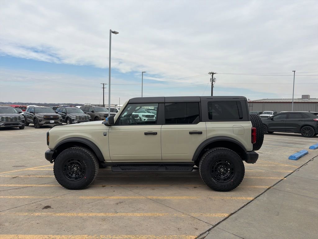 New 2026 Ford Bronco Big Bend w/ Black Diamond Package image 4