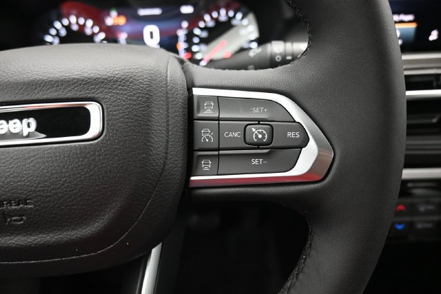 New 2027 Jeep Compass Latitude AWD/4WD image 11