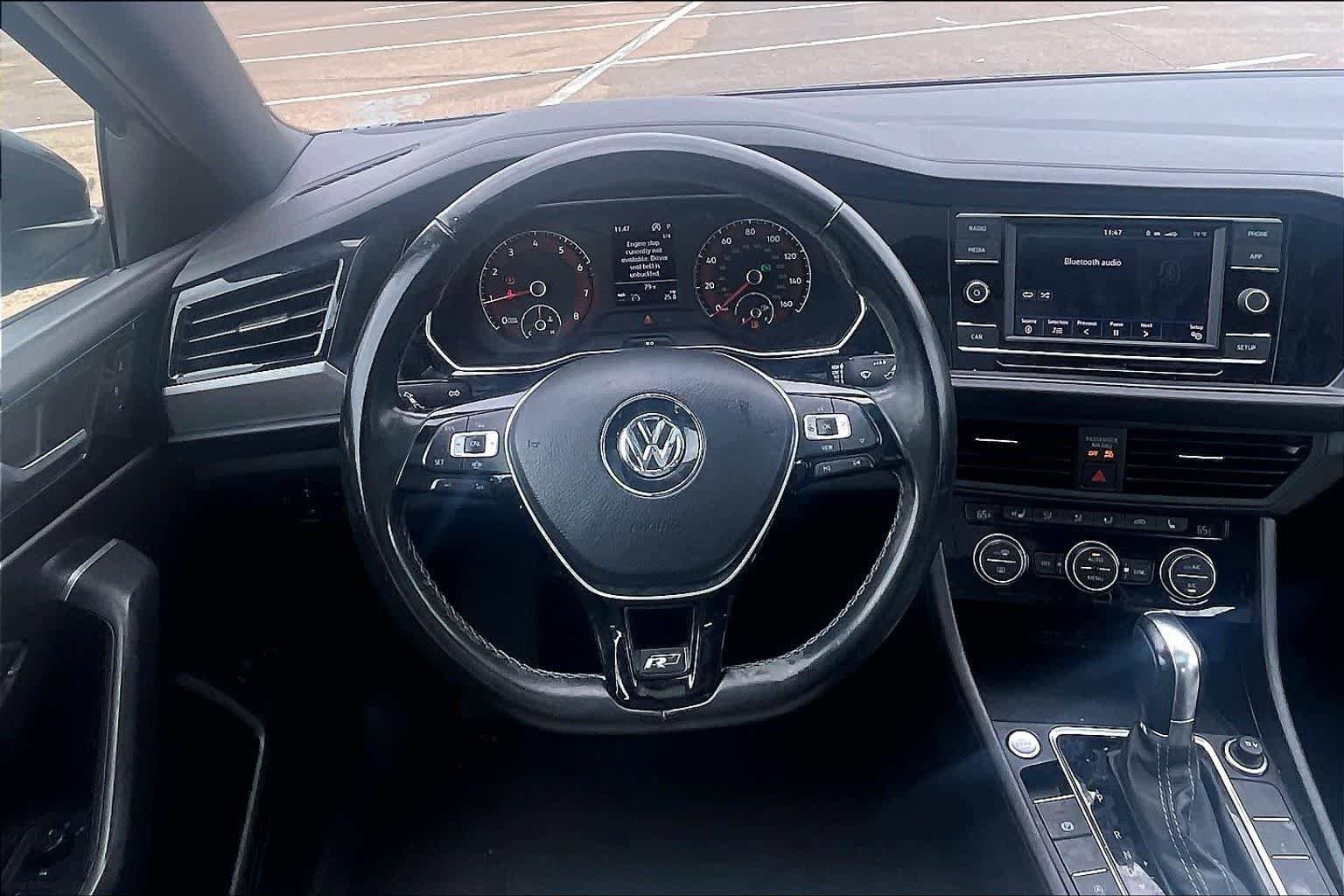 Used 2019 Volkswagen Jetta R-Line w/ R-Line Cold Weather Package FWD image 12
