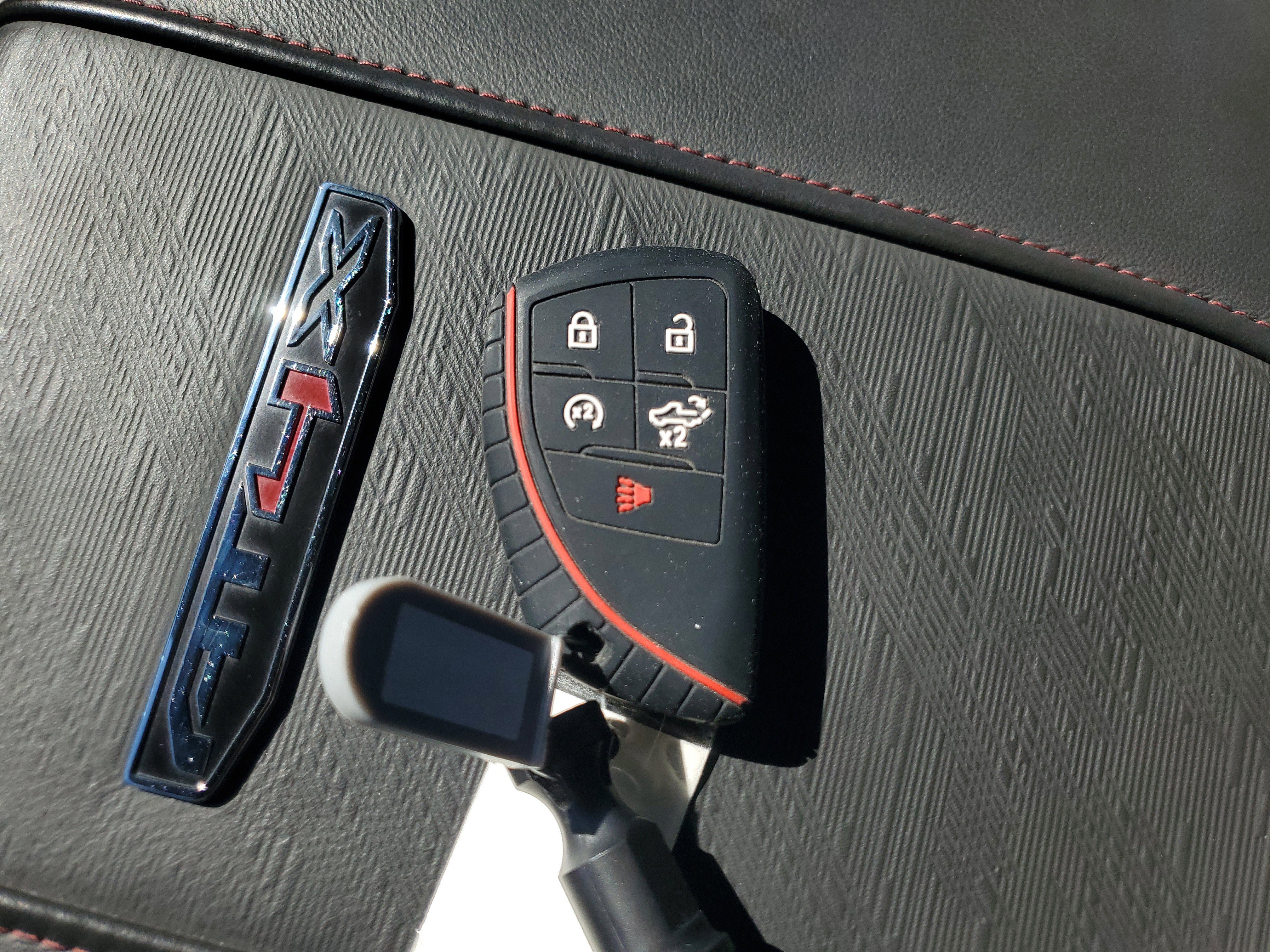 Used 2024 GMC Sierra 2500 AT4X w/ AT4X AEV Edition image 30