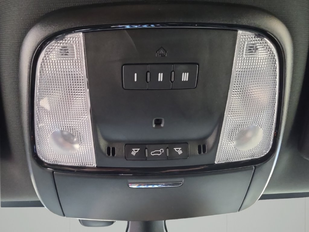 Used 2022 Dodge Durango GT AWD/4WD image 30