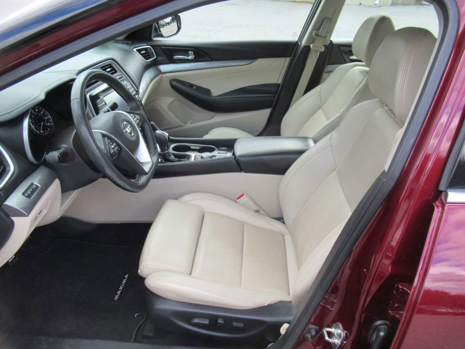 Used 2018 Nissan Maxima 3.5 SV image 13