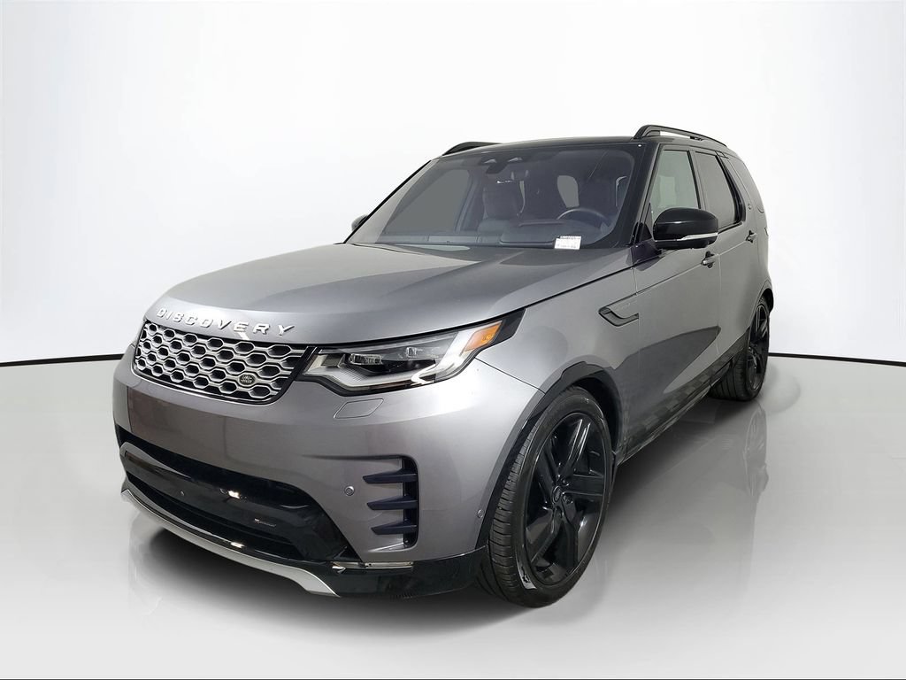 Used 2023 Land Rover Discovery Metropolitan Edition AWD/4WD image 3
