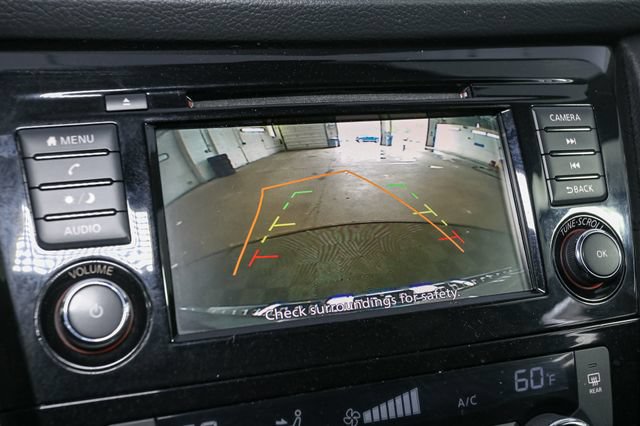 Used 2020 Nissan Rogue SV AWD/4WD image 22