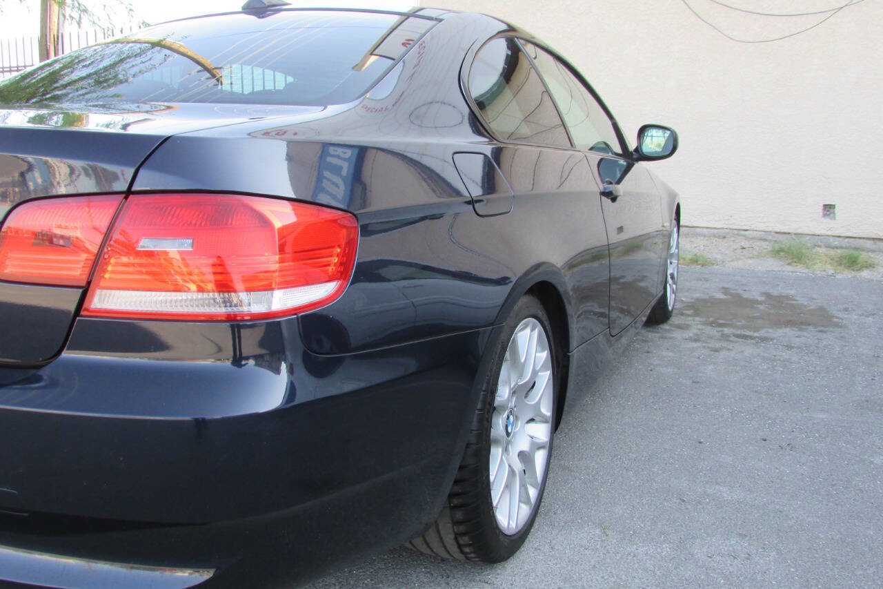 Used 2010 BMW 328i Coupe image 8