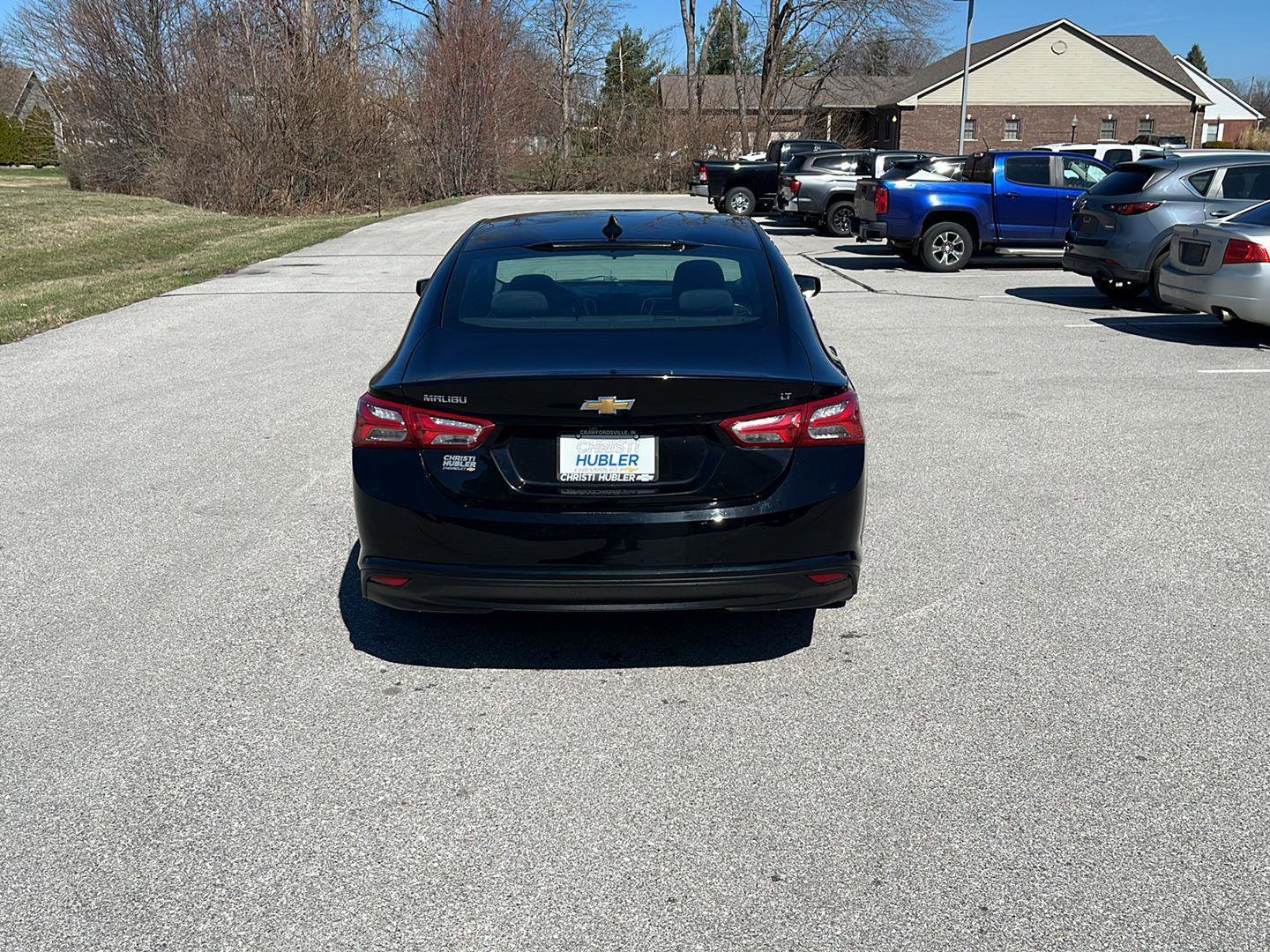 Used 2021 Chevrolet Malibu LT image 3