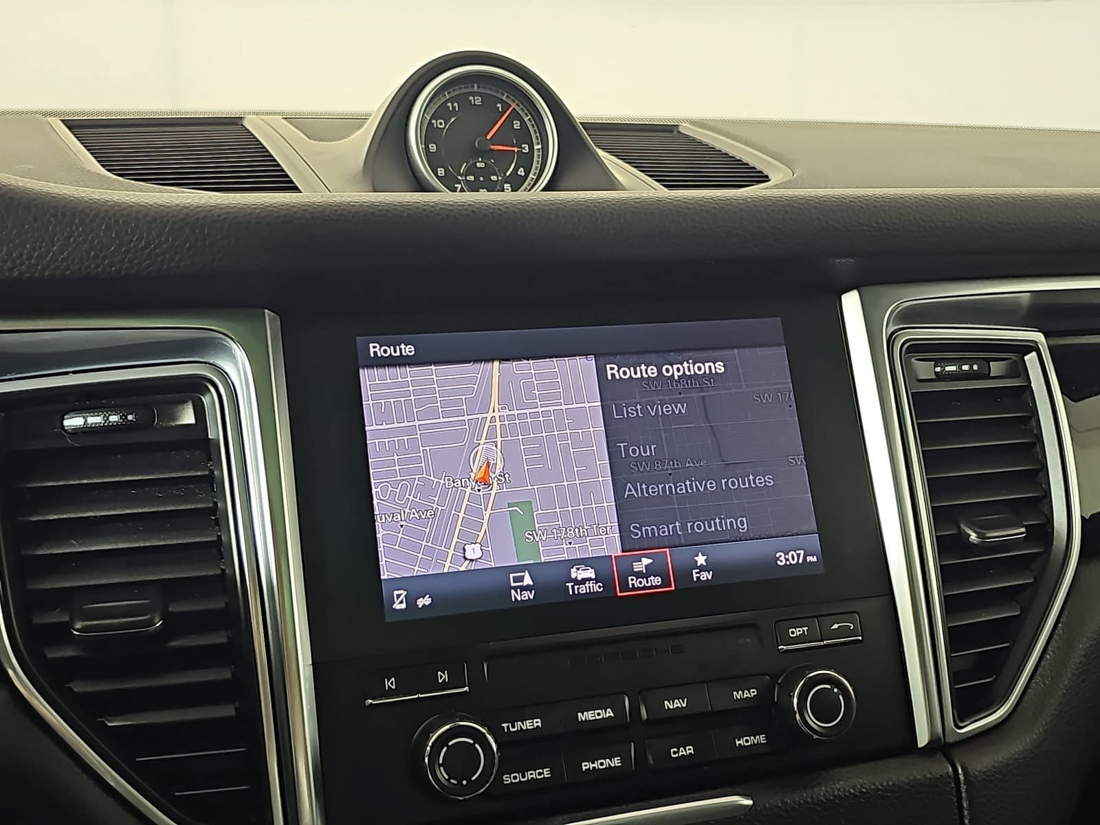 Used 2018 Porsche Macan S AWD/4WD image 22