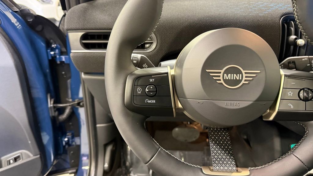 New 2026 MINI Cooper S image 13