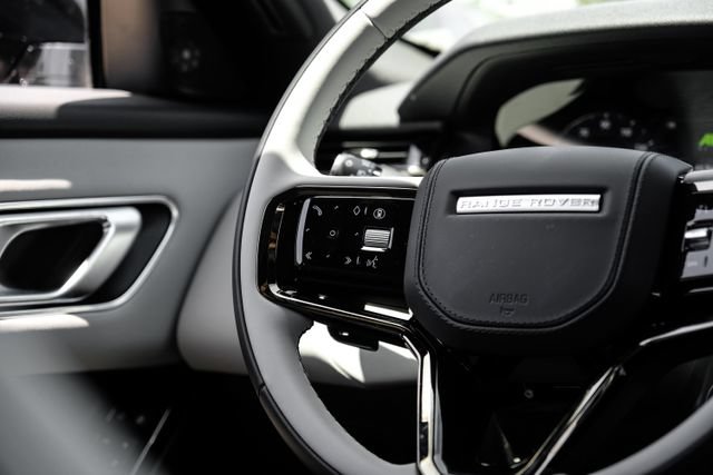 New 2026 Land Rover Range Rover Velar S AWD/4WD image 20