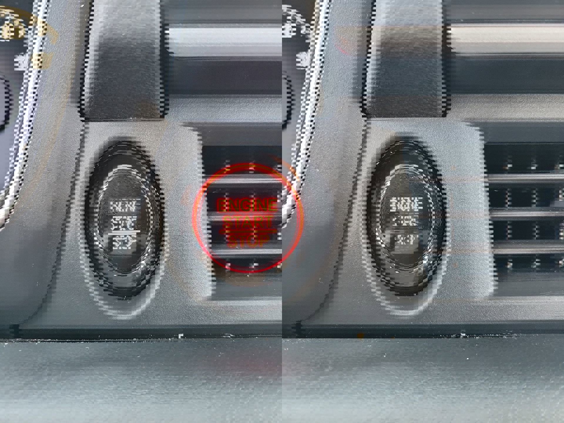 Used 2025 Honda Pilot Touring image 33