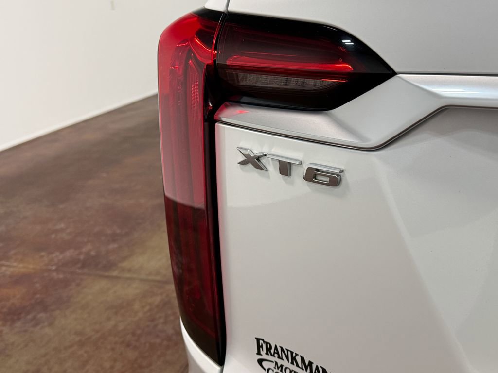 Used 2023 Cadillac XT6 Premium Luxury image 53
