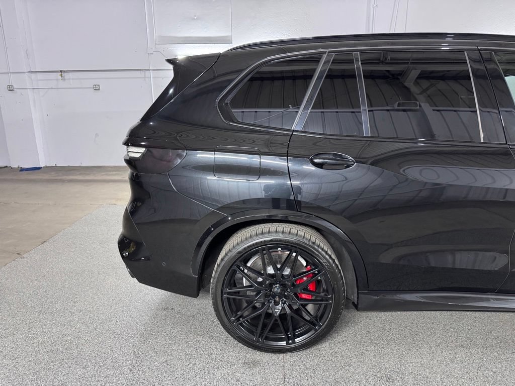 Used 2021 BMW X5 M w/ Competition Package AWD/4WD image 10