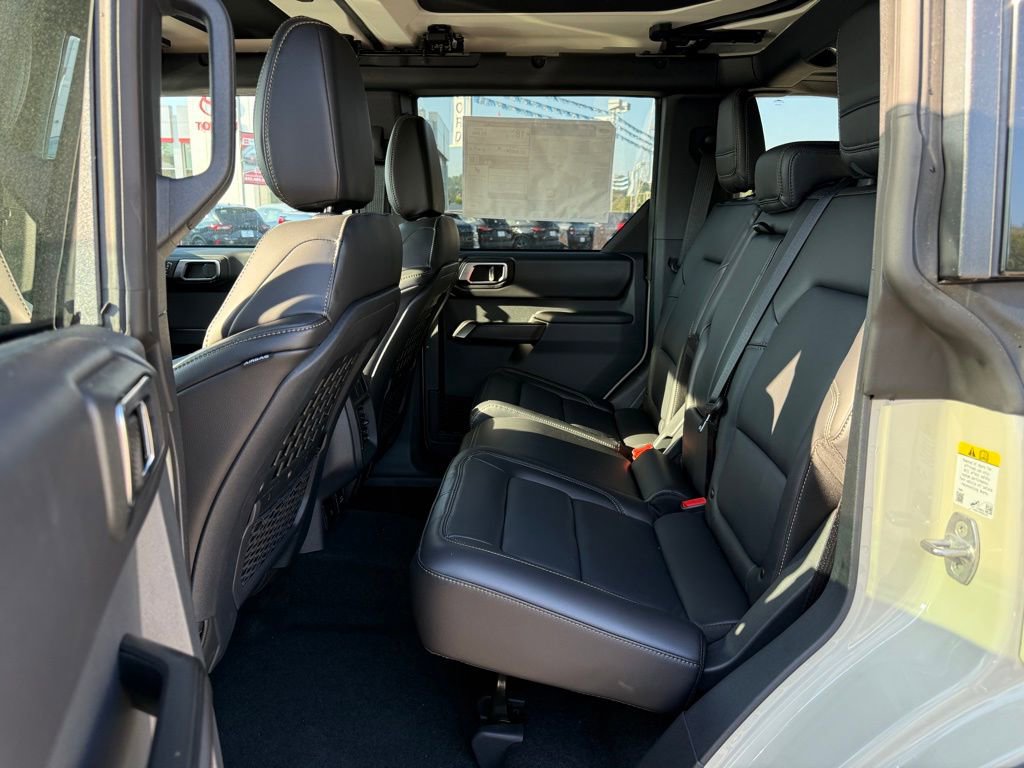 New 2025 Ford Bronco Badlands AWD/4WD image 28