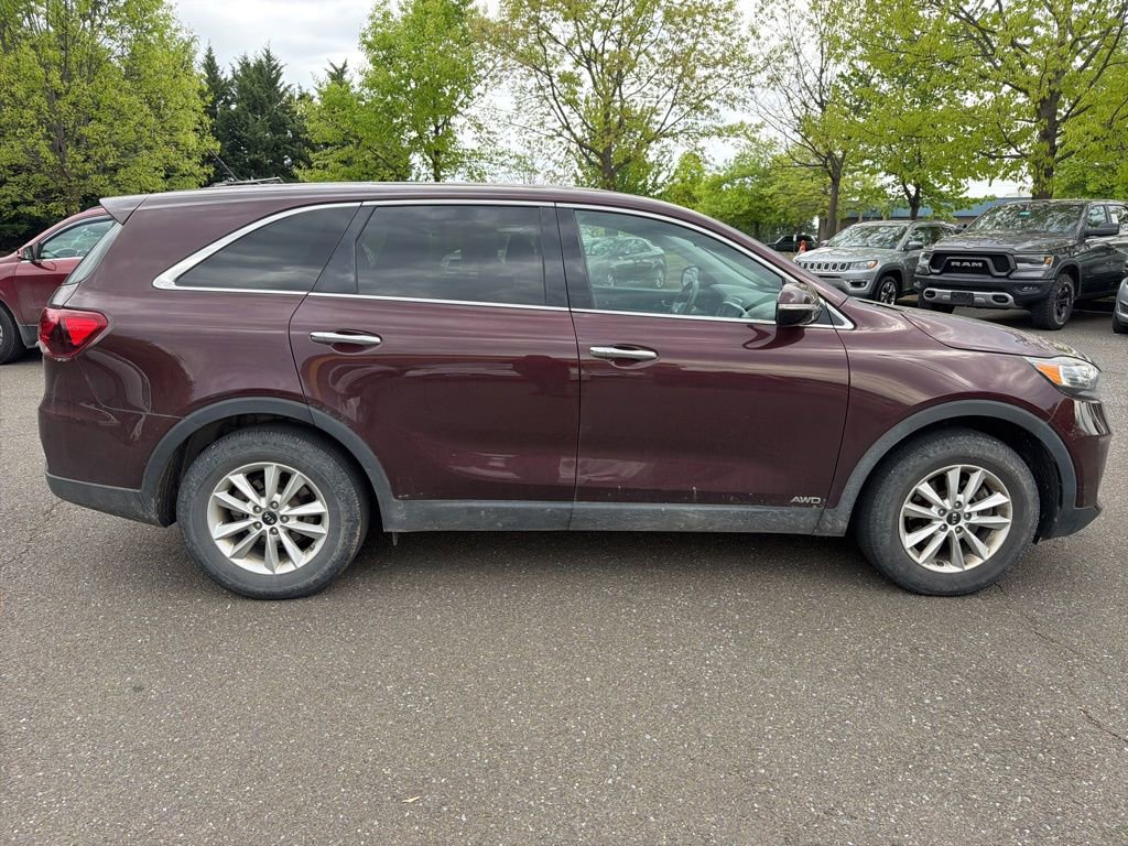 Used 2019 Kia Sorento LX image 8