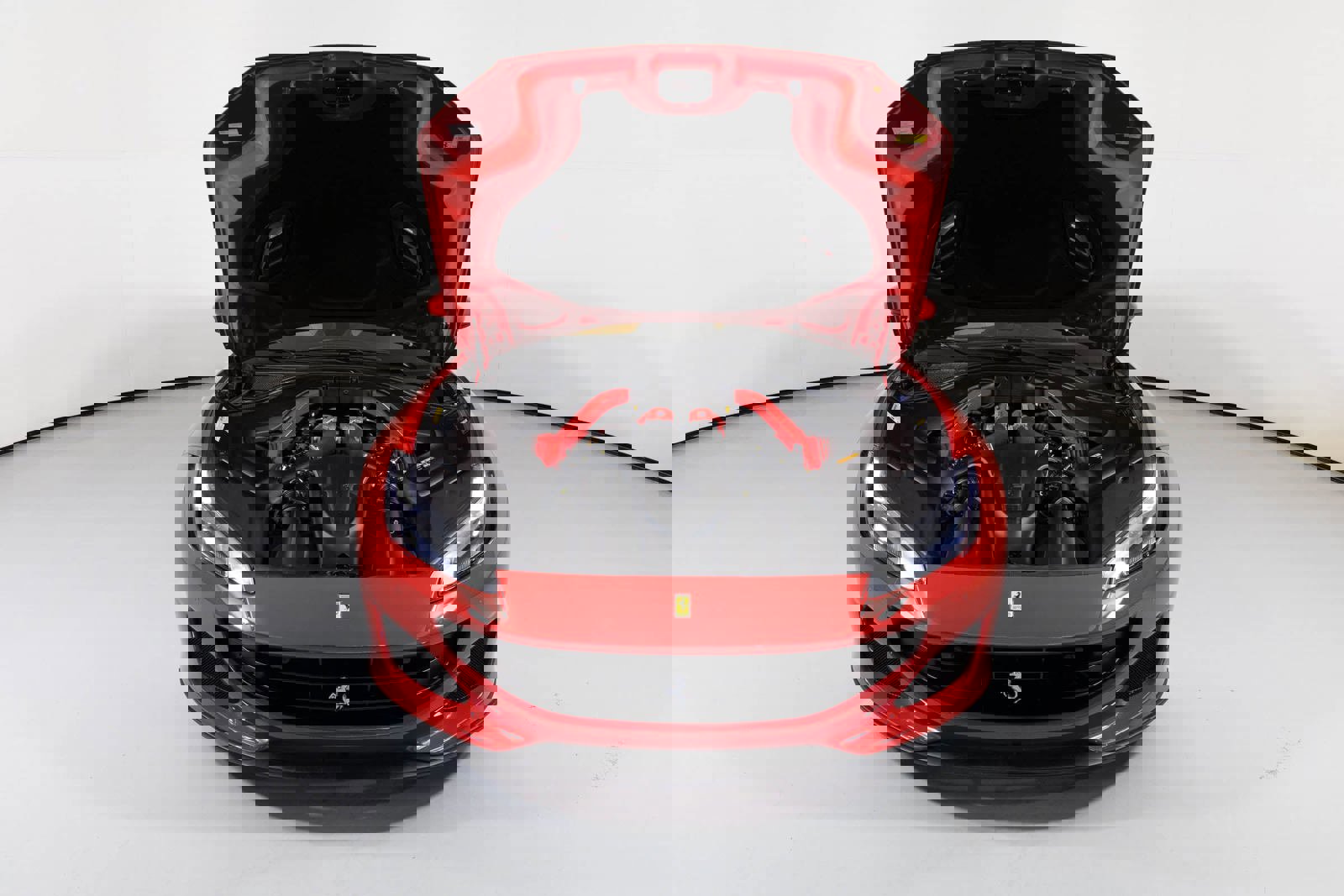 Used 2020 Ferrari Portofino image 9