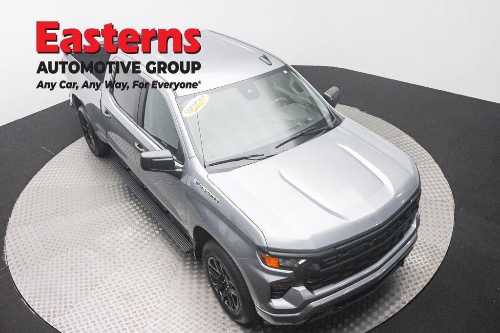 Used 2024 Chevrolet Silverado 1500 Custom AWD/4WD image 3