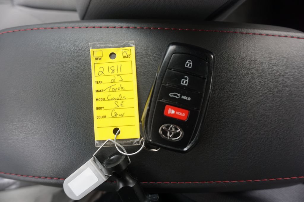 Used 2023 Toyota Corolla SE FWD image 31