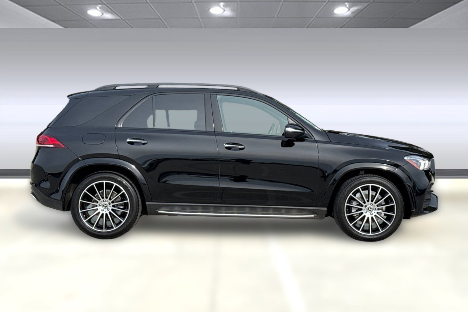 Used 2021 Mercedes-Benz GLE 350 4MATIC image 7