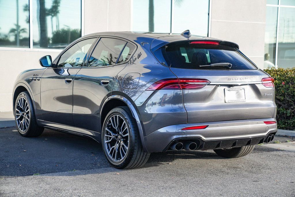 Used 2023 Maserati Grecale Modena image 4