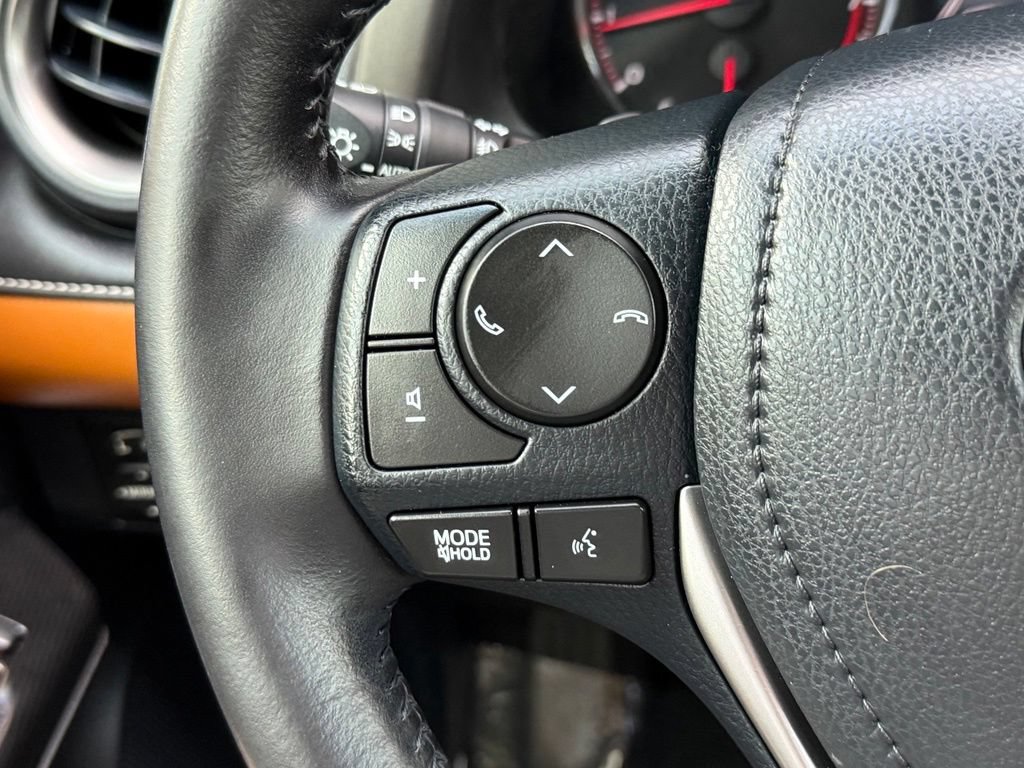 Used 2017 Toyota RAV4 SE FWD image 34