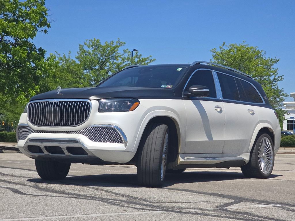Used 2023 Mercedes-Benz Maybach GLS 600 4MATIC image 12