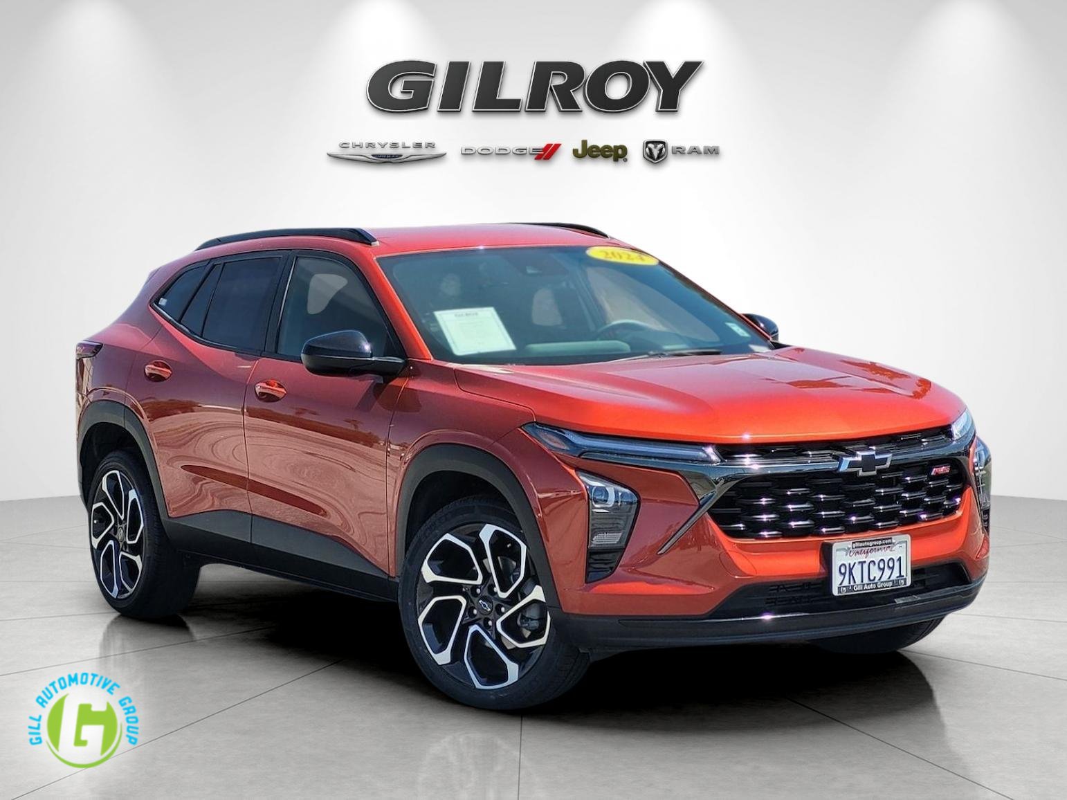 Used 2024 Chevrolet Trax RS FWD image 1