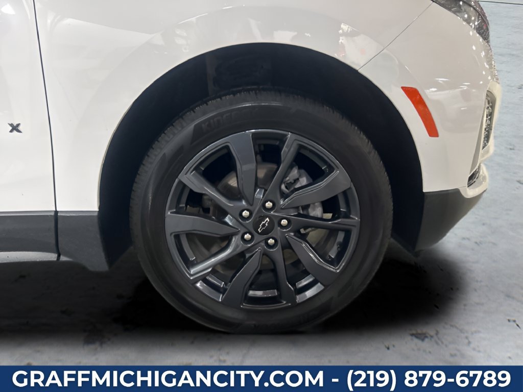 Used 2024 Chevrolet Equinox RS w/ RS Leather Package AWD/4WD image 12