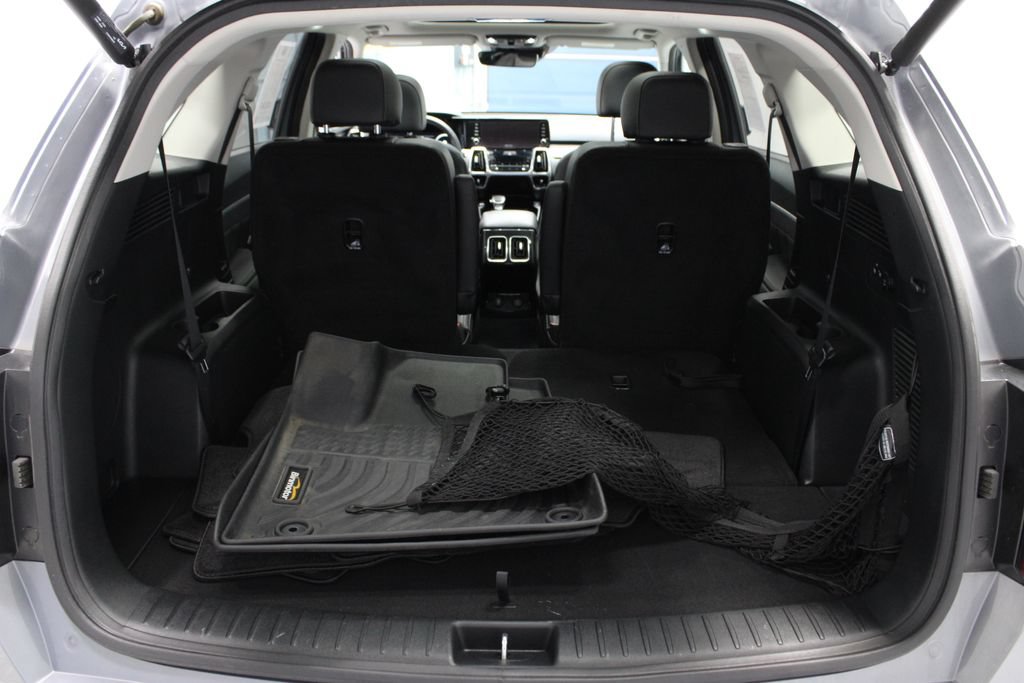 Used 2023 Kia Sorento SX AWD/4WD image 17