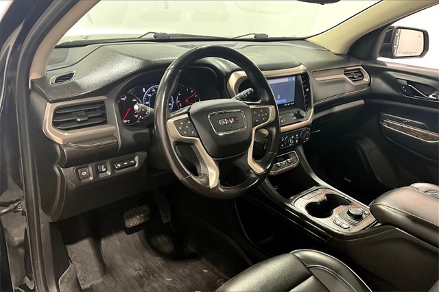 Used 2022 GMC Acadia Denali image 17
