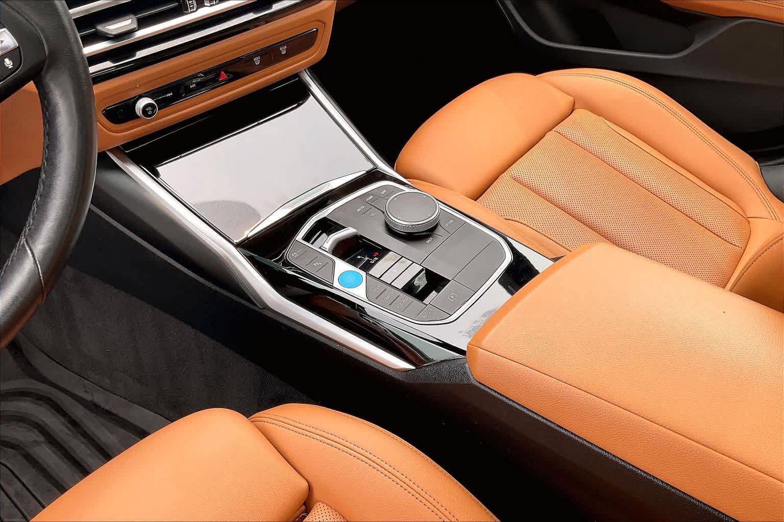 Used 2023 BMW i4 eDrive40 w/ Premium Package RWD image 16