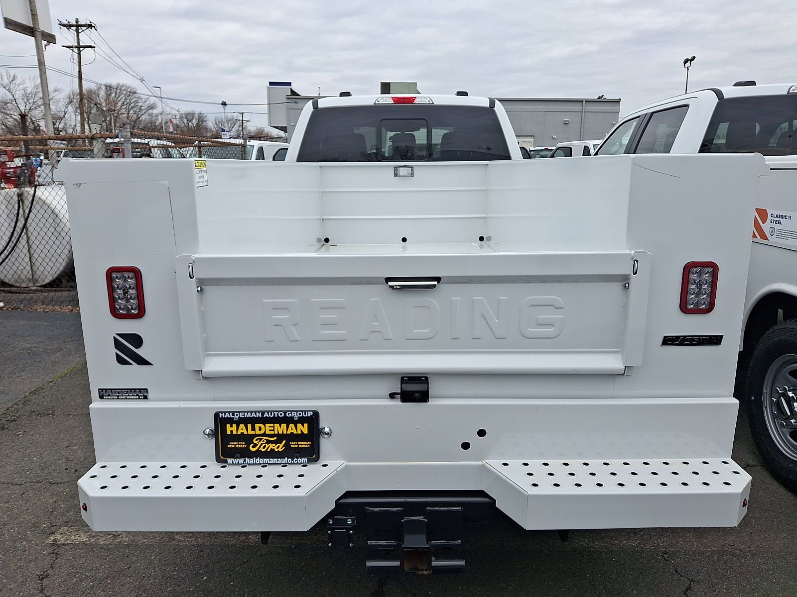 New 2025 Ford F350 XL w/ XL Chrome Package AWD/4WD image 5