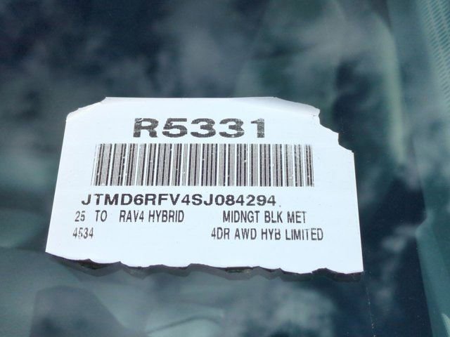 Certified 2025 Toyota RAV4 Limited AWD/4WD image 18