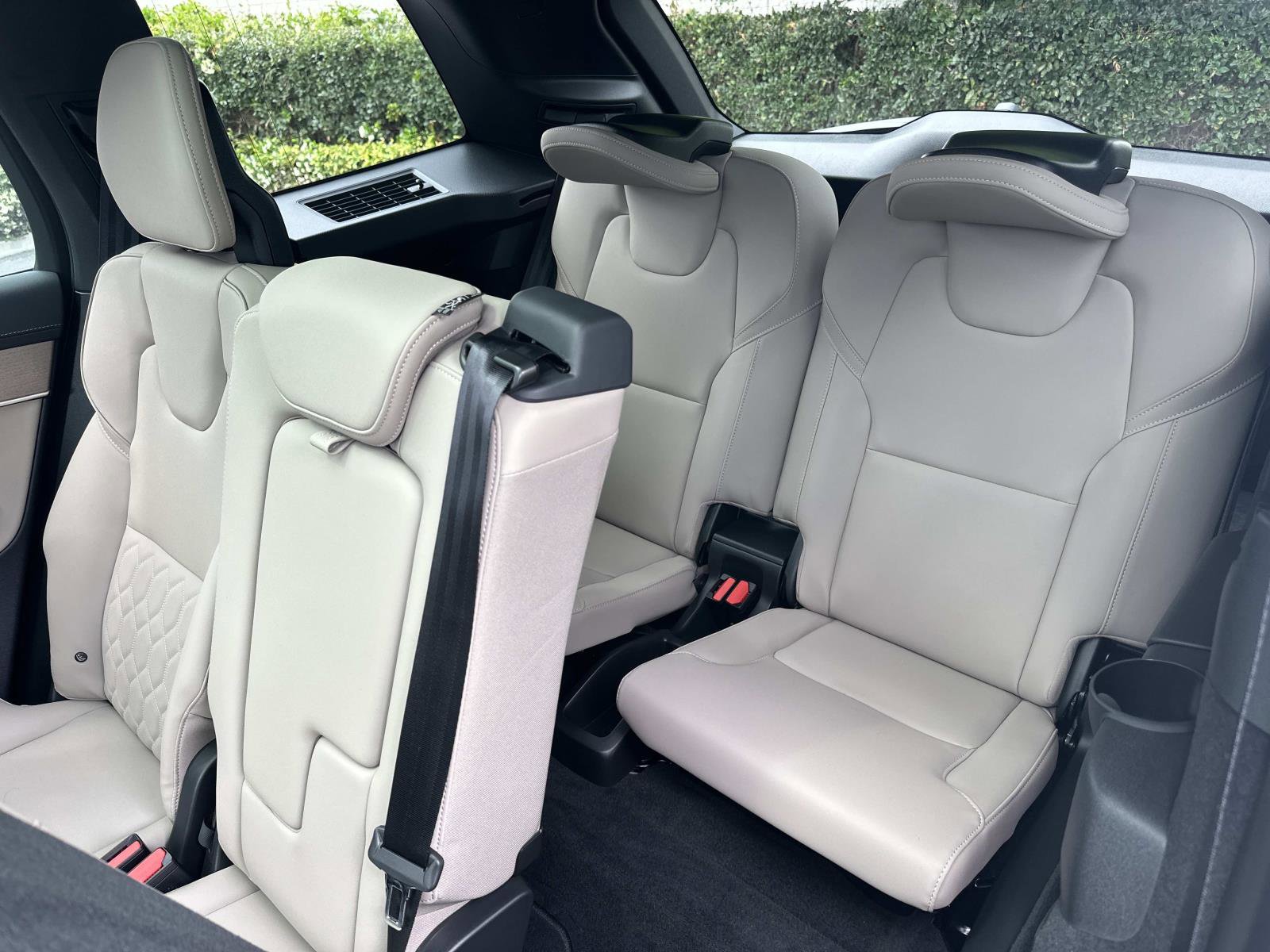 Certified 2026 Volvo XC90 B5 Plus AWD/4WD image 23
