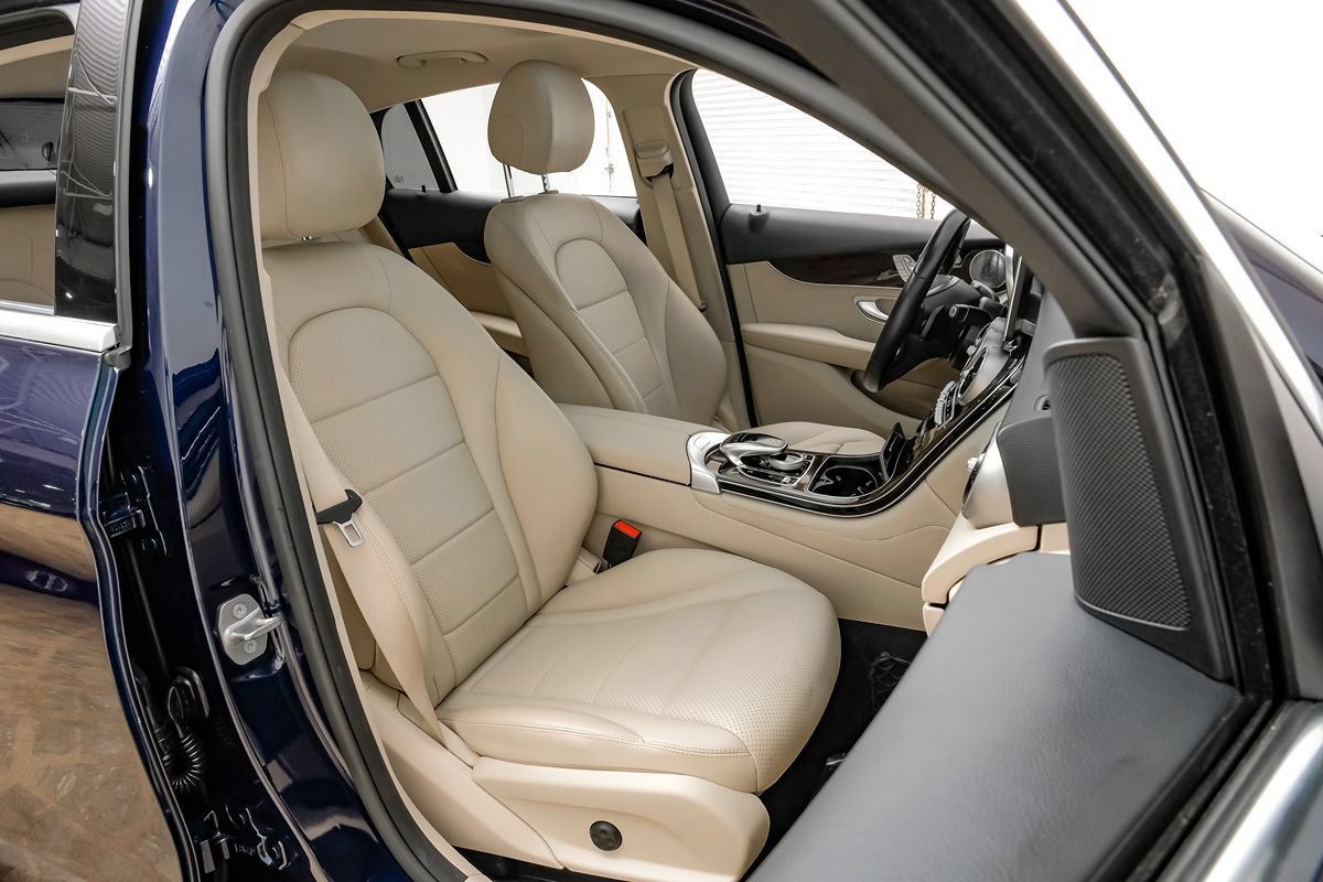 Used 2017 Mercedes-Benz GLC 300 4MATIC Coupe w/ Premium 2 Package image 28